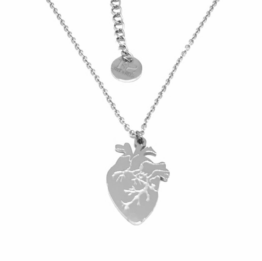 Collana con cuore anatomico personalizzabile