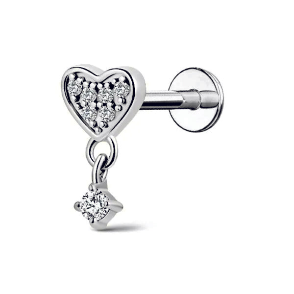 Piercing con cuore e pendente